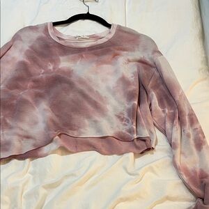 Le Lis Pink Tie-Dye Cropped Sweatshirt